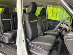 
									NISSAN Serena e-POWER Highway Star V Pearl White 2024′ FC5GO full								
