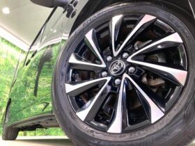 
									TOYOTA Noah S-Z Black 2023′ FC62B full								