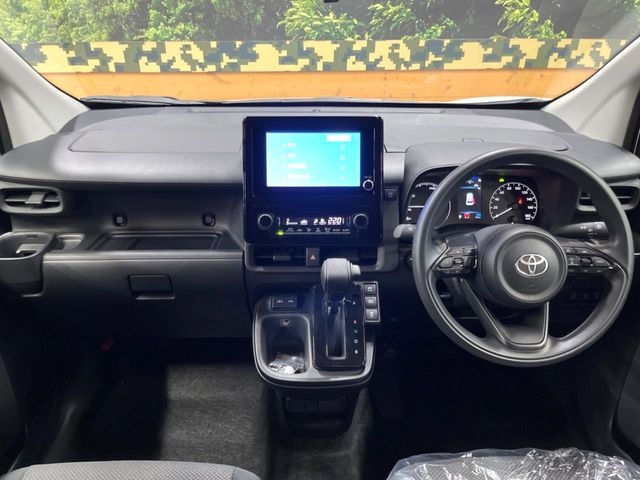 TOYOTA Sienta G Pearl White 2025′ FC6HU
