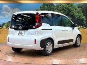 
									TOYOTA Sienta G Pearl White 2025′ FC6HU full								