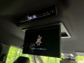 
									TOYOTA Noah S-Z Pearl White 2024′ FC6UT full								