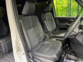 
									TOYOTA Noah S-Z Pearl White 2024′ FC6UT full								