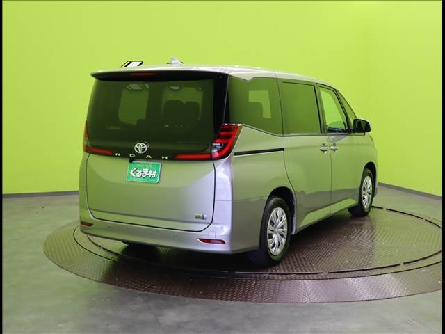 TOYOTA Noah X Gray 2024′ FC8F0