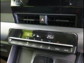 
									TOYOTA Noah X Gray 2024′ FC8F0 full								