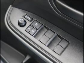 
									TOYOTA Noah X Gray 2024′ FC8F0 full								
