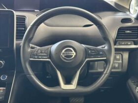 
									NISSAN Serena e-POWER Highway Star V Red 2020′ FC9ST full								