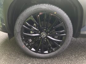 
									TOYOTA Yaris Cross Z Urbano Gray/Black 2025′ FCJZ8 full								