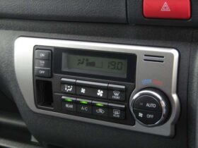 
									TOYOTA Hiace Wagon GL Long Middle Roof Black 2023′ FCZEZ full								