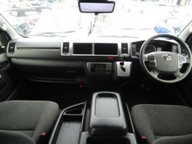 
									TOYOTA Hiace Wagon GL Long Middle Roof Black 2023′ FCZEZ full								