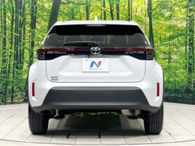 
									TOYOTA Yaris Cross G Pearl White 2023′ FE9WN full								