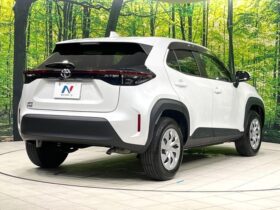 
									TOYOTA Yaris Cross G Pearl White 2023′ FE9WN full								