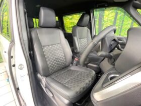 
									TOYOTA Voxy S-Z Pearl White 2025′ FE9WR full								