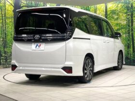 
									TOYOTA Voxy S-Z Pearl White 2025′ FE9WR full								