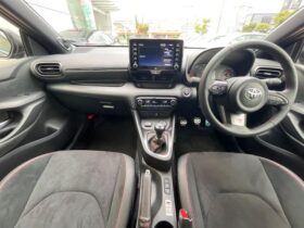 
									TOYOTA Yaris RZ High Performance Black 2021′ FE9YI full								
