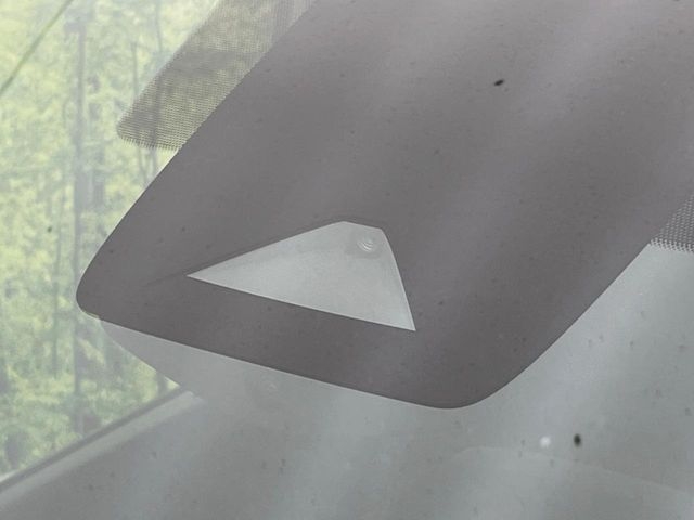 NISSAN Serena e-POWER Highway Star V Pearl White 2024′ FEA3H