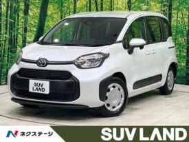 TOYOTA Sienta X Pearl White 2025′ FEAB2