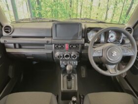 
									SUZUKI Jimny XC Green 2025′ FEAC3 full								