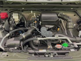 
									SUZUKI Jimny XC Green 2025′ FEAC3 full								