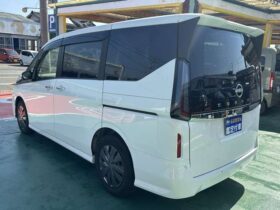 
									NISSAN Serena X White 2023′ FEADV full								