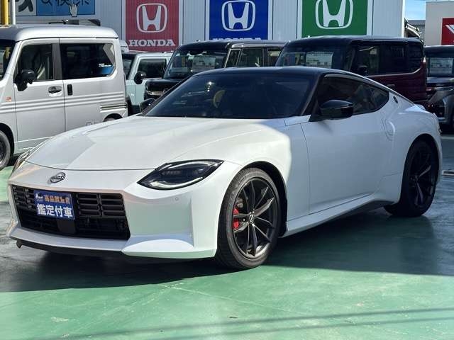 NISSAN Fairlady Z Ver ST White/Black 2025′ FEADZ