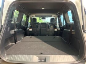 
									TOYOTA Land Cruiser Wagon VX Pearl White 2025′ FEANF full								