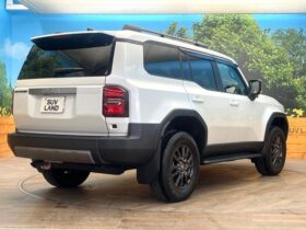 
									TOYOTA Land Cruiser Wagon VX Pearl White 2025′ FEANF full								