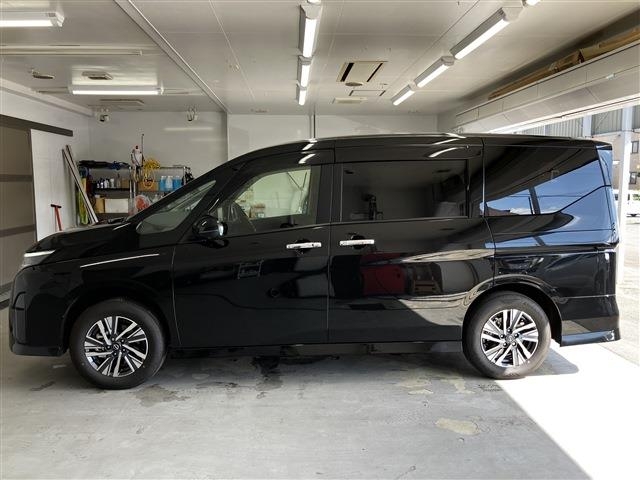 NISSAN Serena Highway Star V 4WD Black 2023′ FEE18