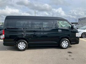 
									TOYOTA Hiace Wagon 2.7 Wagon GL 10 people Black 2025′ FEE28 full								