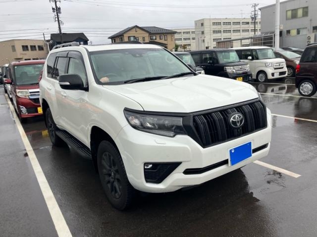 TOYOTA Land Cruiser Prado Special TX_L Package Matte Black Ede Pearl White 2023′ FEE74