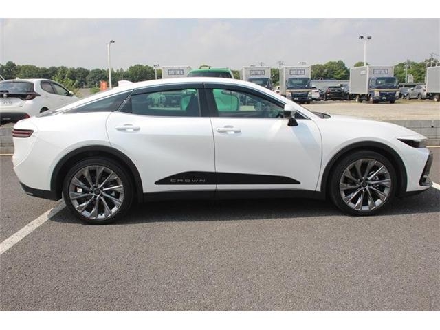TOYOTA Crown CrossOver 2.5 Z 4WD Pearl White 2024′ FEER2