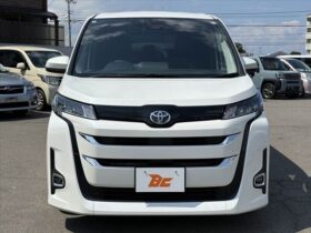 
									TOYOTA Noah G 10.5 Inch DA  Navi   Full Seg   Pearl White 2024′ FEEWC full								