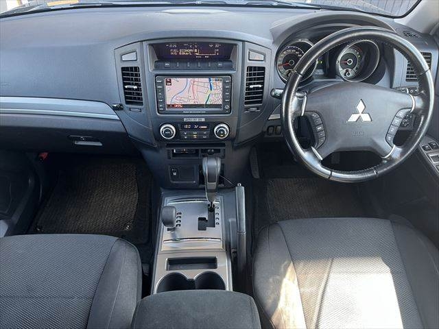MITSUBISHI Pajero Long EXCEED Black 2007′ FEEWU