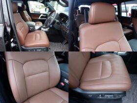 
									TOYOTA Land Cruiser Wagon ZX Black 2020′ FG78R full								