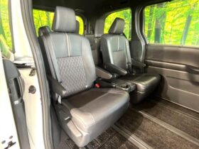 
									TOYOTA Noah S-Z Pearl White 2023′ FGF4G full								