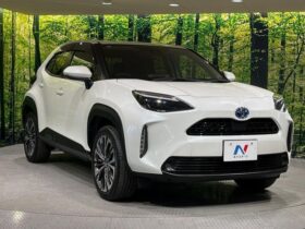 
									TOYOTA Yaris Cross Z Pearl White 2021′ FGF75 full								