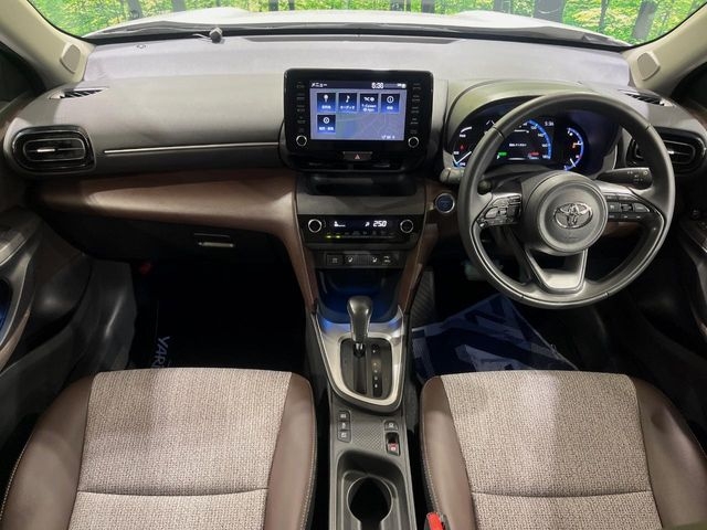 TOYOTA Yaris Cross Z Pearl White 2021′ FGF7A