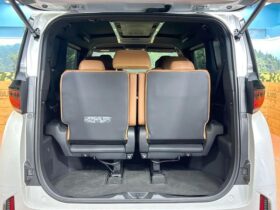 
									TOYOTA Vellfire Z Premier White 2023′ FGFGL full								
