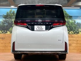 
									TOYOTA Vellfire Z Premier White 2023′ FGFGL full								
