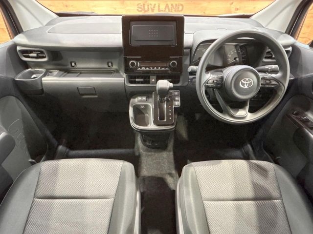 TOYOTA Sienta X Pearl White 2025′ FGFGW