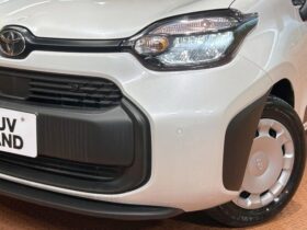 
									TOYOTA Sienta X Pearl White 2025′ FGFGW full								