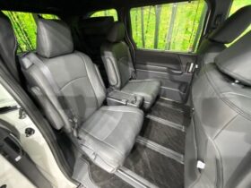 
									TOYOTA Voxy S-Z Pearl White 2024′ FGFLR full								