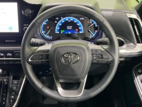 
									TOYOTA Voxy S-Z Pearl White 2024′ FGFLR full								