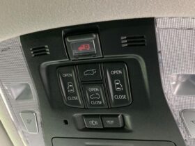 
									TOYOTA Alphard S C Package Pearl White 2018′ FGFN0 full								