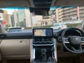 
									TOYOTA Land Cruiser Wagon ZX Pearl White 2024′ FGFOJ full								