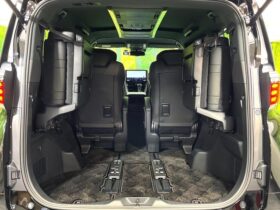 
									TOYOTA Alphard Z Black 2025′ FGFR8 full								