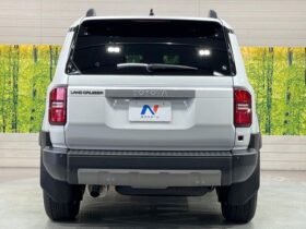 
									TOYOTA Land Cruiser Wagon VX Pearl White 2024′ FGFTU full								