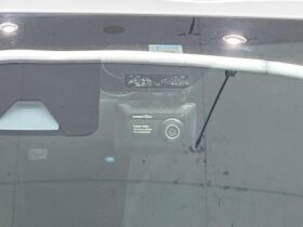 
									TOYOTA Yaris G Pearl White 2020′ FGFVR full								