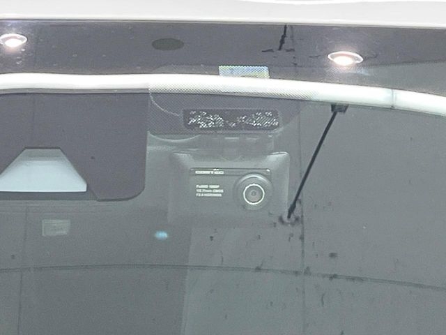 TOYOTA Yaris G Pearl White 2020′ FGFVR