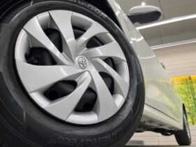
									TOYOTA Yaris G Pearl White 2020′ FGFVR full								