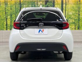 
									TOYOTA Yaris G Pearl White 2020′ FGFVR full								